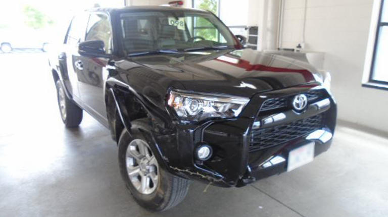 Image of Toyota 4Runner damage