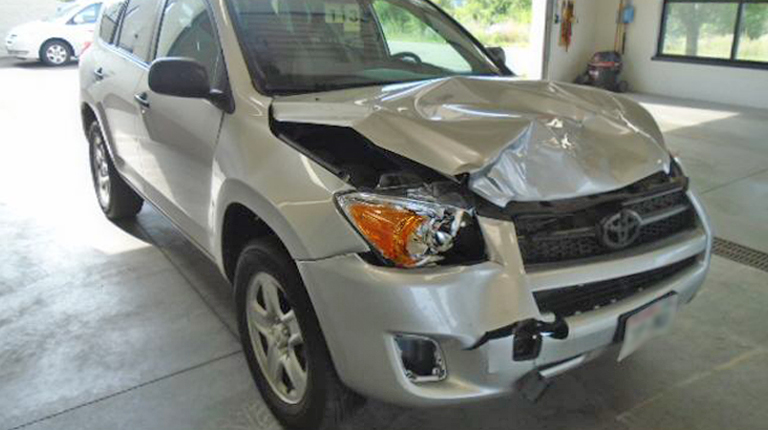 Image of Toyota RAV4 damage