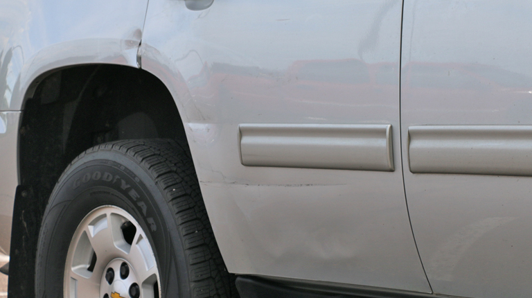 Image of Chevy Tahoe damage